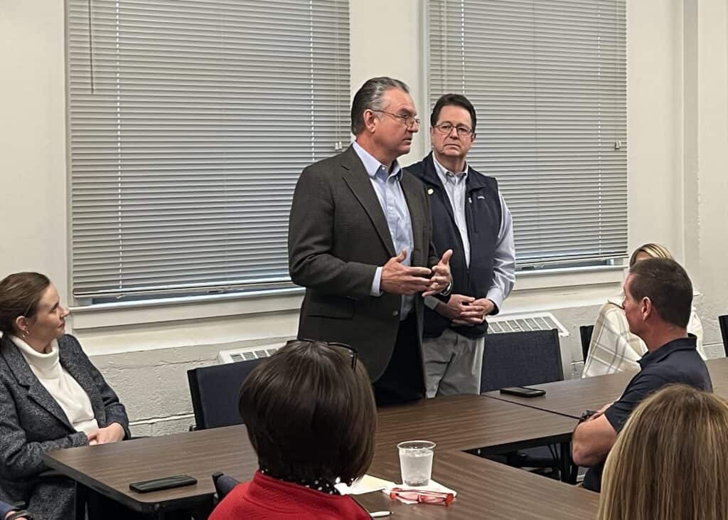New Franklin High School construction update at a community meeting.