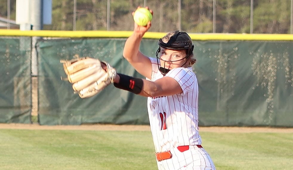 Softball riding undefeated streak, breaking records