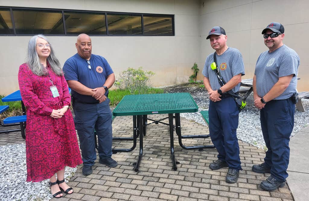 librarian and installers