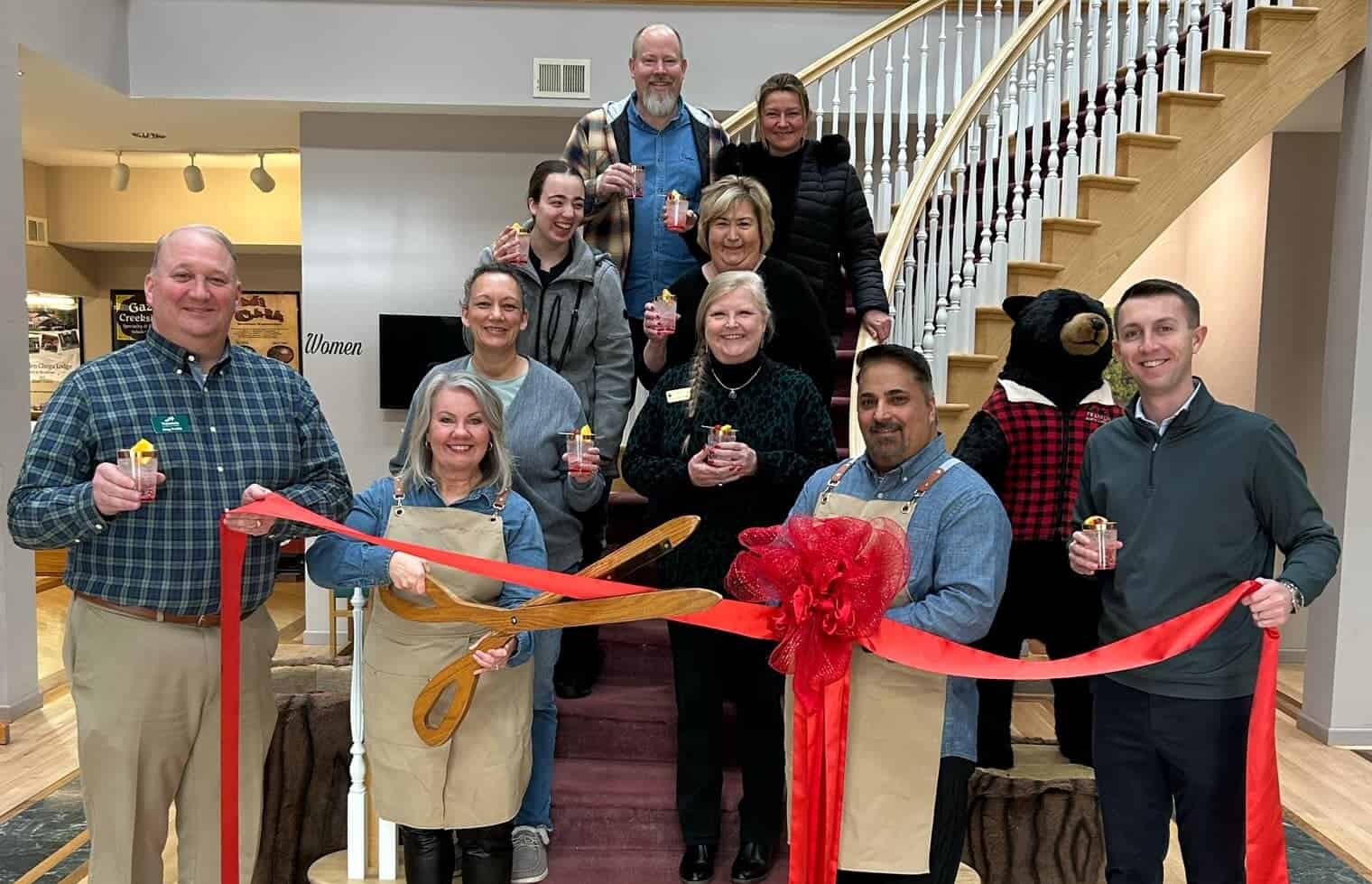Two new businesses open in Franklin
