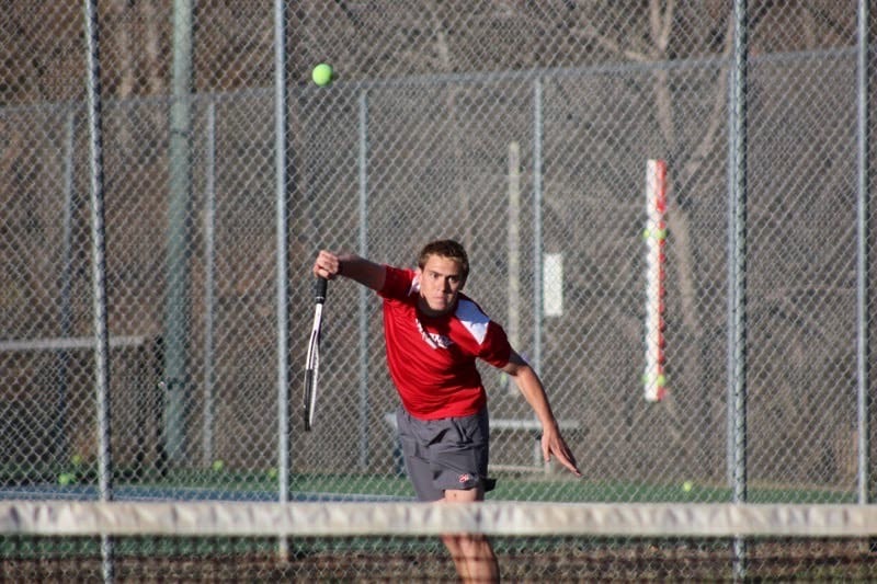 FHS Panther Men’s tennis shooting for M7C title