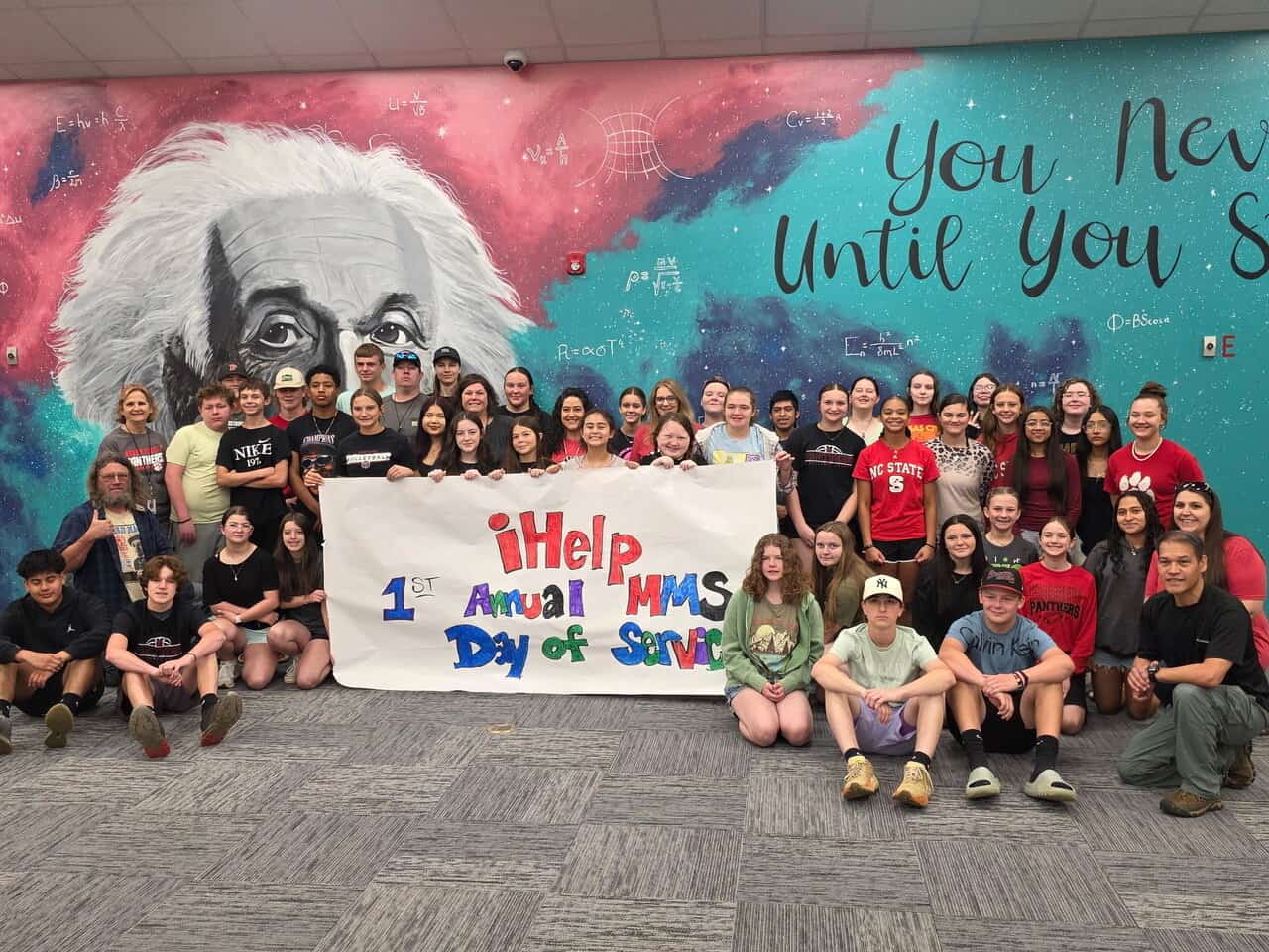 Macon Middle students step out in service to community