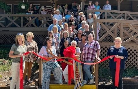 Chamber introduces new members to business community