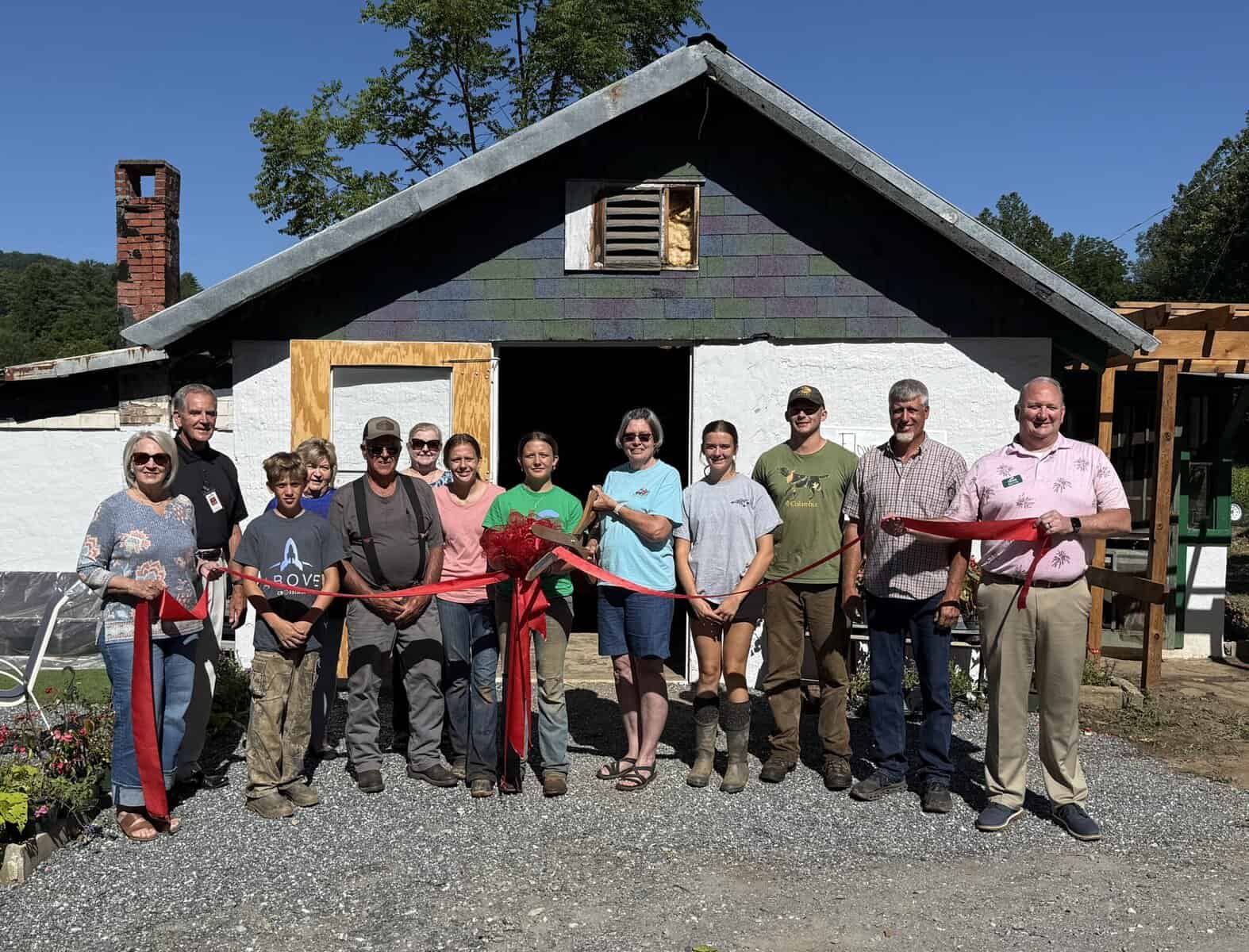 Chamber welcomes new members to business community