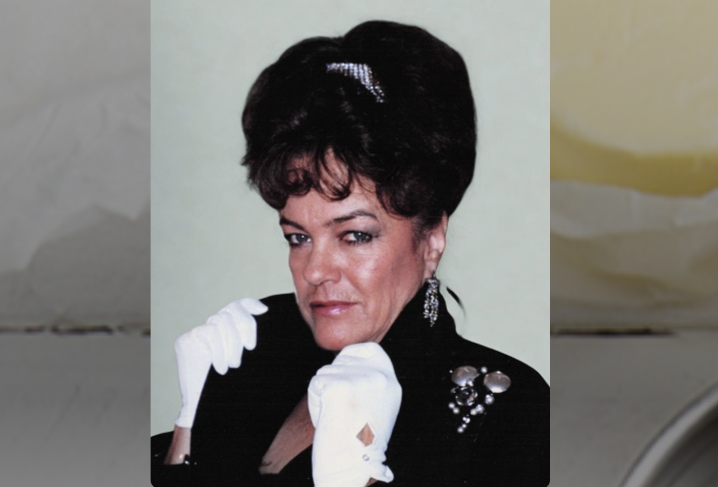 Jean Mills