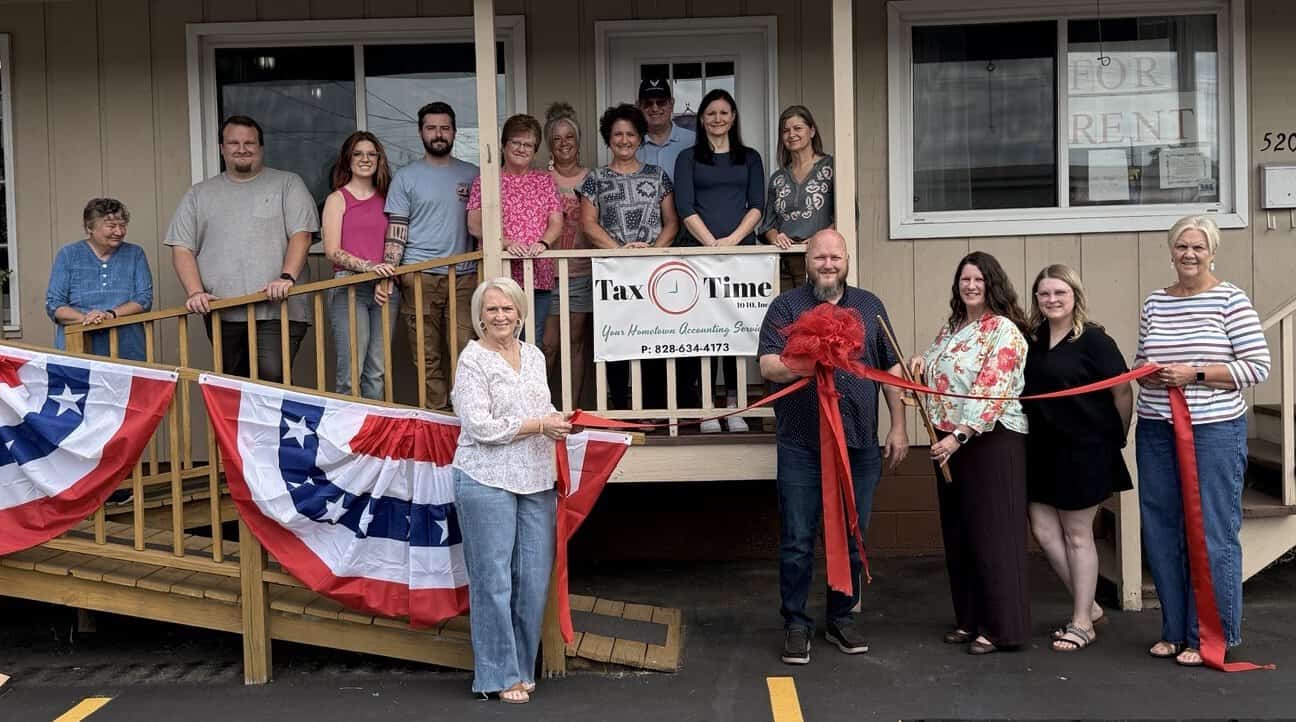 Franklin Chamber welcomes TaxTime 1040