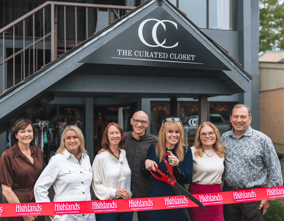 The Curated Closet ribbon cutting in Highlands